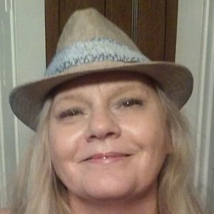 Meet your Posher, Brena